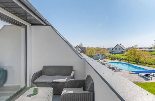 Nowecin Apartment | Nice apartment in Nowecin with sauna