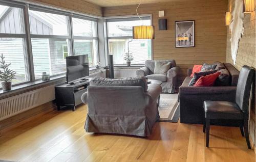 Syssleback Apartment | Nice Apartment In Sysslebäck With Sauna