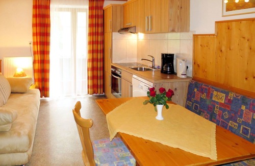 Rohrberg Villa | Nice apartment in villa for 2 people with WIFI, TV, terrace and parking