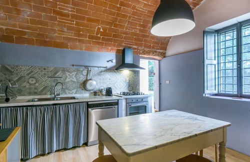 Lorenzana Villa | Nice apartment in villa for 4 people with pool, WIFI, pets allowed and parking