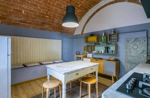 Lorenzana Villa | Nice apartment in villa for 4 people with pool, WIFI, pets allowed and parking