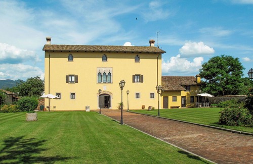Povoletto House | Nice apartment in villa for 4 guests with A/C, pool, WIFI, TV, terrace and parking