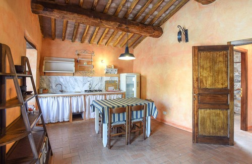 Semproniano Apartment | Nice apartment in Loc. Scalabrelli