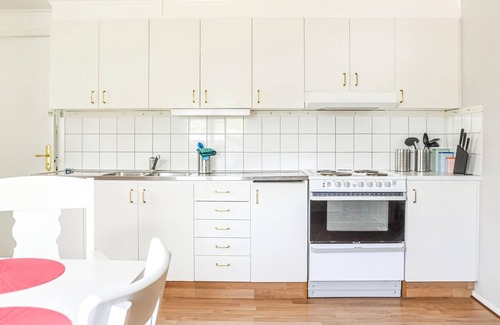 Sunnemo Apartment | Nice cottage on large plot in Sunnemo.