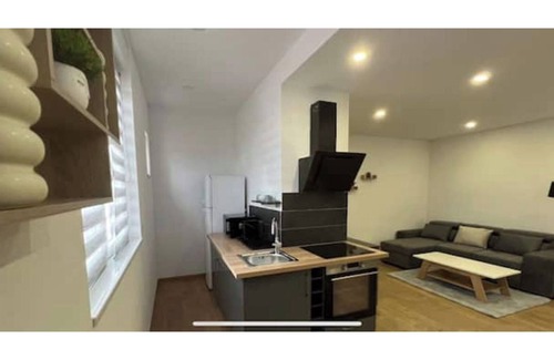 Delle Apartment | Nice furnished studio renovated