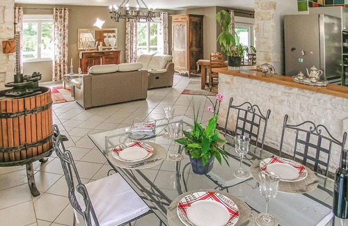 Savignac-les-Eglises House | Nice home in Savignac les Eglises