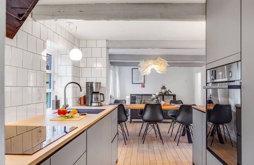 Dunkær House | Nice home in ærøskøbing with kitchen