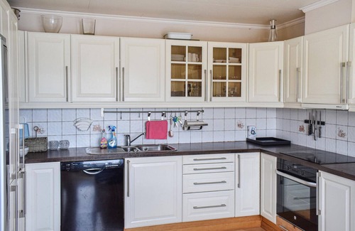 Tysvaer House | Nice home in Aksdal with house sea view