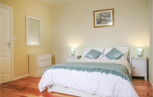 Caurel House | Nice Home In Caurel With Wifi