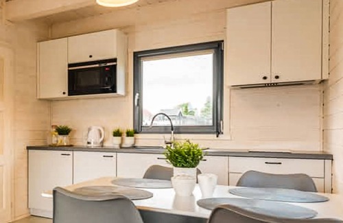 Wrzosowo House | Nice home in Dziwnówek with WiFi