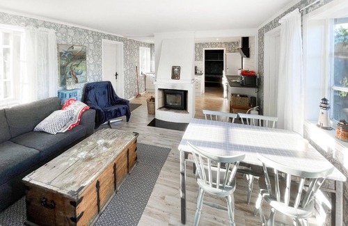 Glostad House | Nice home in Figeholm