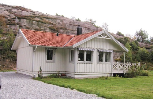 Hjaelteby House | Nice home in Hjälteby