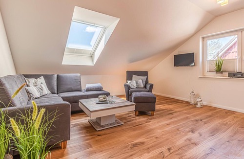Langenhorn House | Nice home in Langenhorn with WiFi