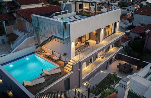 Razanj House | Nice home in Razanj with sauna