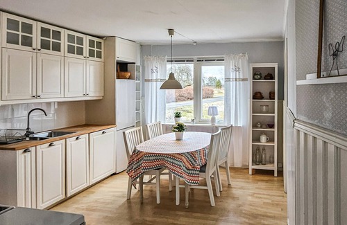 Rorvik House | Nice home in Rörvik with WiFi