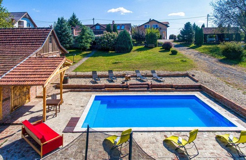 Sveti Ivan Zabno House | Nice home in Sveti Ivan Zabno with WiFi