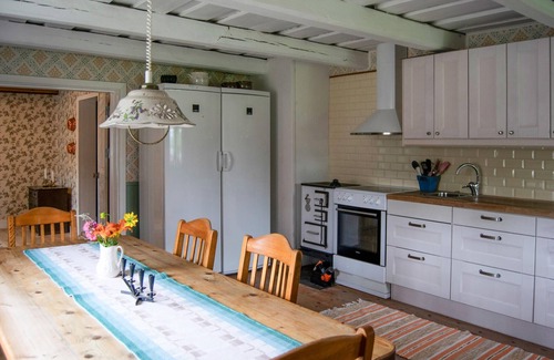 Stallarholmen House | Nice home in Stallarholmen with WiFi
