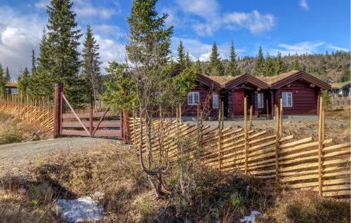Svingvoll House | Nice Home In Svingvoll