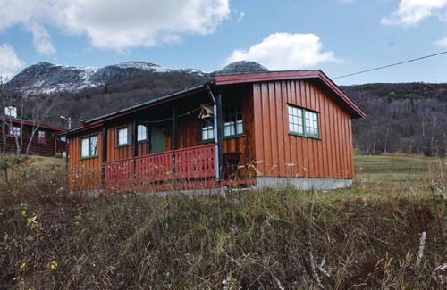 Vang House | Nice home in Vang i Valdres with sauna