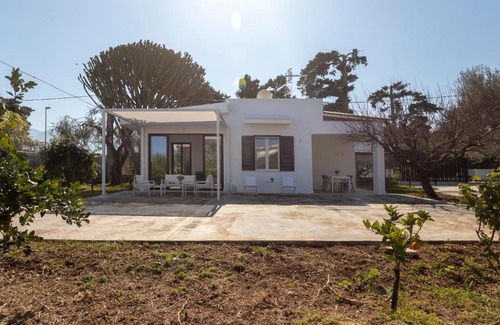 Villa Grazia di Carini House | Nice home