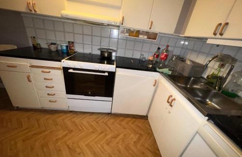 Goteborg Municipality Apartment | Nice room with balcony