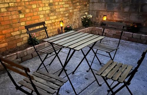 Tower Hamlets Apartment | Nice stay in central