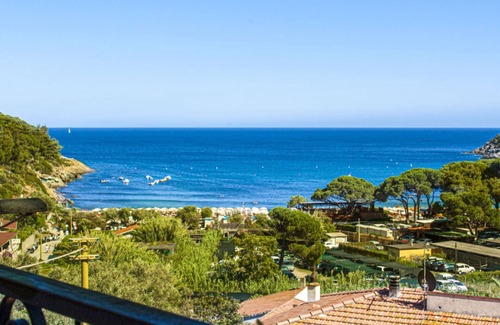Fetovaia Apartment | Nido, in Fetovaia, is a tastefully decorated two-room apartment , with the terrace overlooking the