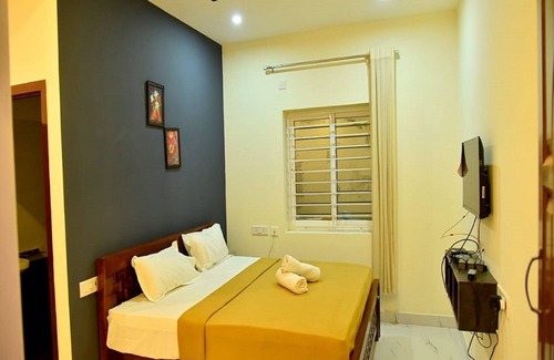Tindivanam Hotel | Nilton Bay Residency