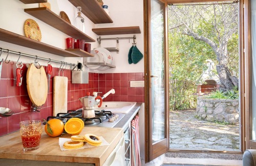 Zanca Apartment | Nima Apartment - One Bedroom Apartment, Sleeps 4