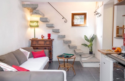 Zanca Apartment | Nima Apartment - One Bedroom Apartment, Sleeps 4