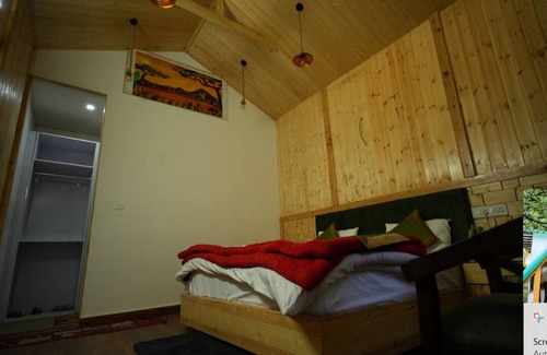 Bhatwari Hotel | Nine Apple Resort Dharali Harsil