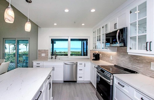 Wulfert House | Nirvana Beachfront 3 Bedroom/3 Bath House