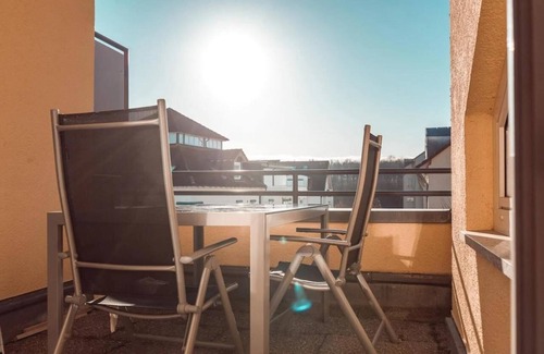 Bad Friedrichshall Apartment | nJoy! Sunny & Simple - roof terrace - free WiFi