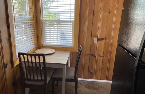 Clearlake Park Cabin | nNew all-inclusive resort by Clearlake with Tesla L2 Charging Station