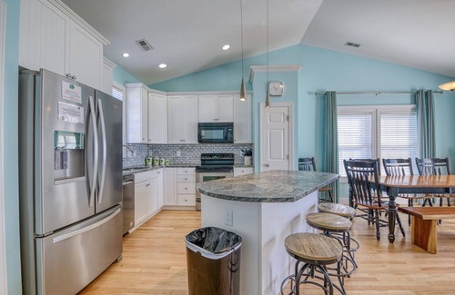 Village of Stump Sound House | No Shoes, No Shirt, No Problem in The Village of Stump Sound