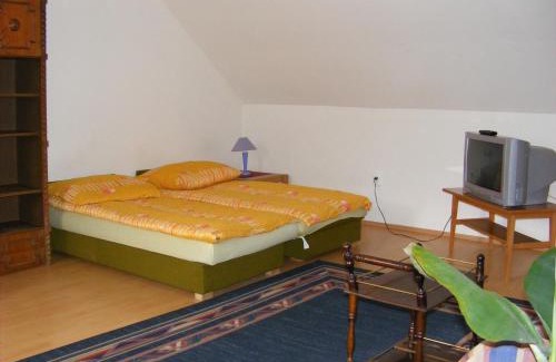 Paradfurdo House | No1 Vendégház