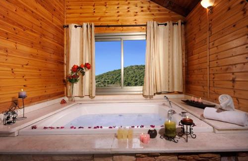 Peqiin Hadasha Cabin | Noa'm Bagalil