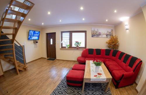 Bobrka House | Noclegi u Bartka i Magdy