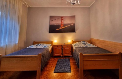 Kolo House | NOCLEGI U IRENKI