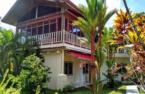 Isla Solarte House | Nomad Luxury close to Bocas Town