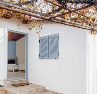 Tragana House | Nona's House