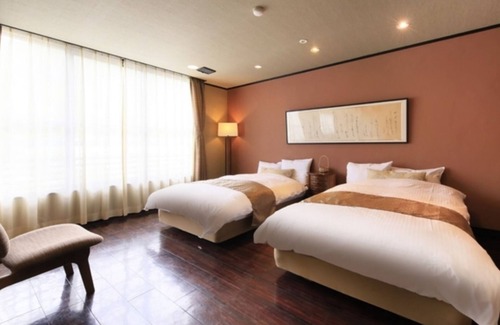Yudanaka Shibu Onsen Hotel | Nonsmoking JapaneseWestern room Twin | Room only/Shimotakaigun Nagano