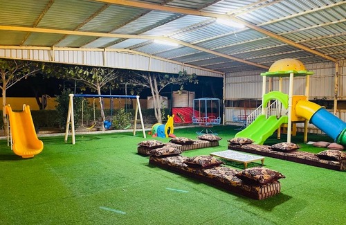 Zubara House | Noor Holiday Farm