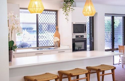 Noosa Heads House | Noosa Heads Endless Summer Beach Retreat