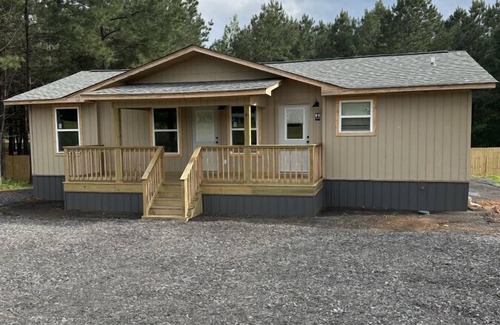 Dardanelle RV Rental | Nordin's Escapes RV/Camper Site 1, near Lake Dardanelle, Mt. Nebo, and Mt. Petit Jean