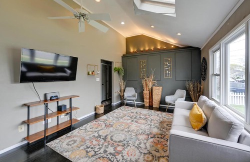 North Babylon House | North Babylon Home, Near Belmont Lake State Park!