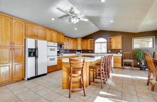 North Salt Lake House | North Salt Lake Vacation Rental 7 Mi to Downtown