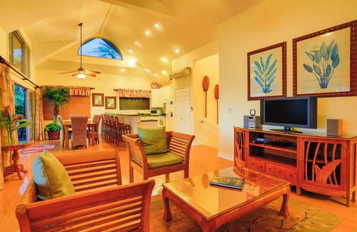 Pupukea House | North Shore home with views of sunsets and migrating whales