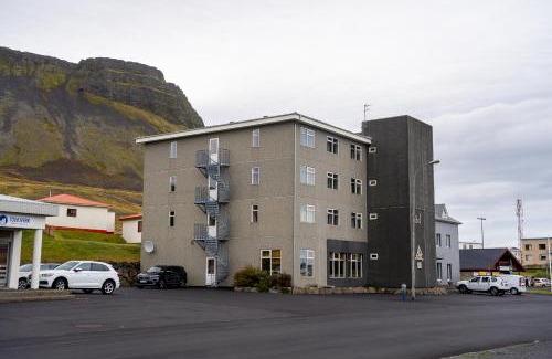 Olafsvik House | North Star Guesthouse Olafsvik
