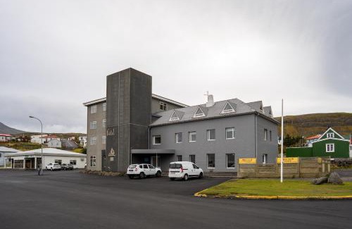 Olafsvik House | North Star Guesthouse Olafsvik